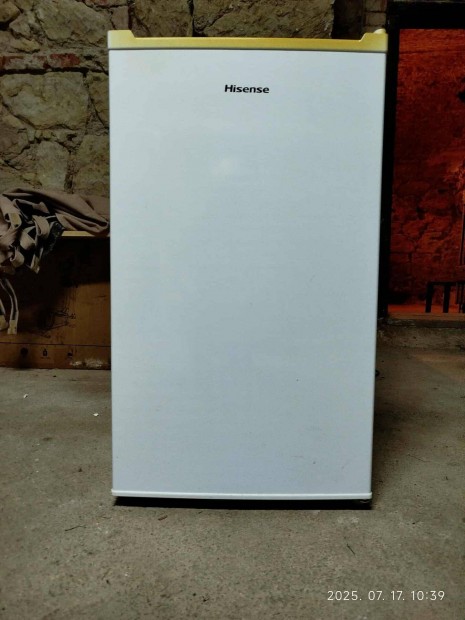 Hisense RL120D4AW1 norml htszekrny [HFS81]
